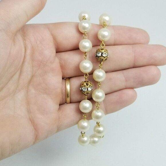 Vintage Faux Pearl and Rhinestone Necklace and Earrings Set, 50s 60s Style - Picture 4 of 7
